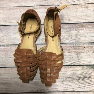 🎄Vintage 🎄 Lucky Brand Tan Woven SandalsSize 7.5